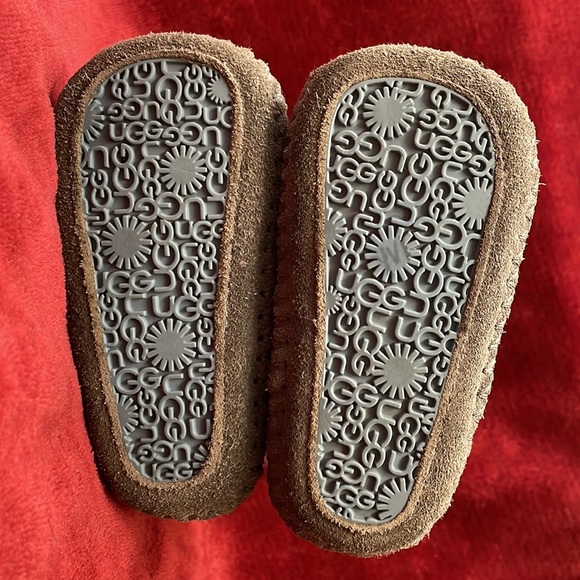 UGGS BABY FUR LINED BOOTS - Picture 5 of 9